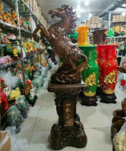 Tượng Ngựa Hí Giả Gỗ