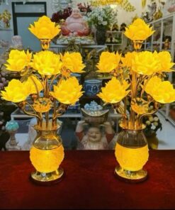 Đèn Thờ Hoa Sen Lưu Ly 9 Bông Cao 75Cm Thân Đèn Vân Nổi Họa Tiết Sen