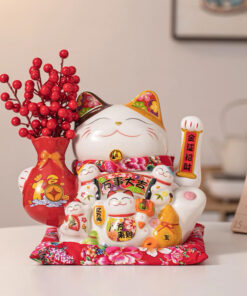 Mèo Thần Tài Vẫy Tay Neko Maneki Cao 25Cm Tay Cầm Bình Đào Đông - Mẫu 2
