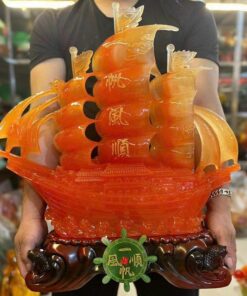 Tượng Thuyền Buồm Phong Thủy Thuận Buồm Xuôi Gió 60X40Cm - Màu Cam